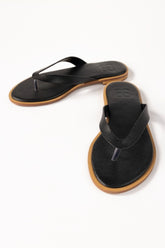 Black Slipper IWW-SLP24-041