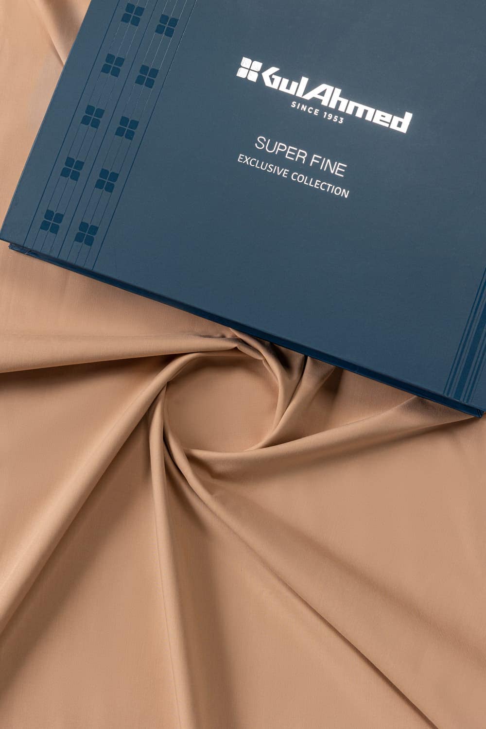 Gul 900 Snow Drop Unstitched Fabric Blended with Gift Box