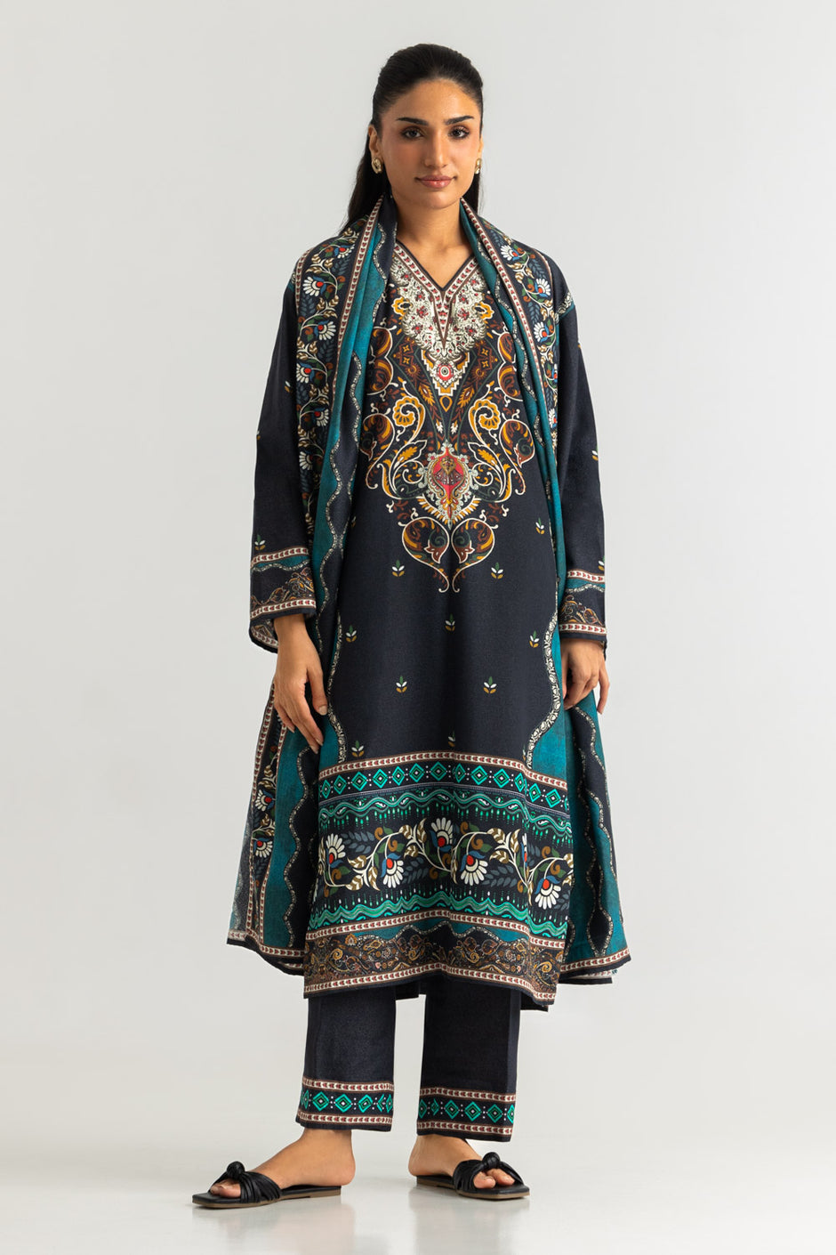 3PC Karandi Printed Suit With Embroidered
