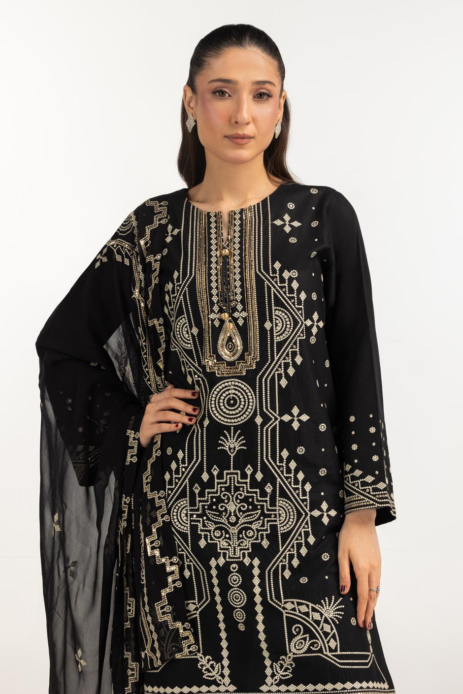 3PC Lawn Embroidered Suit