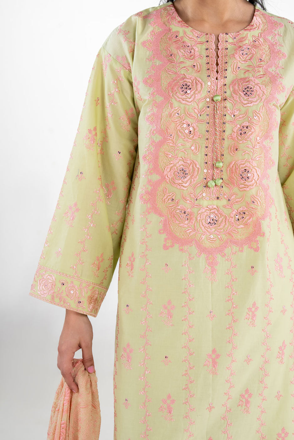 3PC Lawn Embroidered Suit