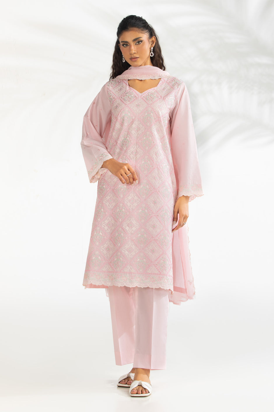 3PC Lawn Embroidered Suit
