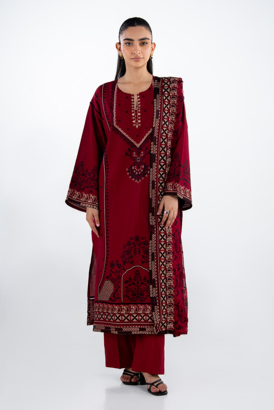 3PC Lawn Embroidered Suit