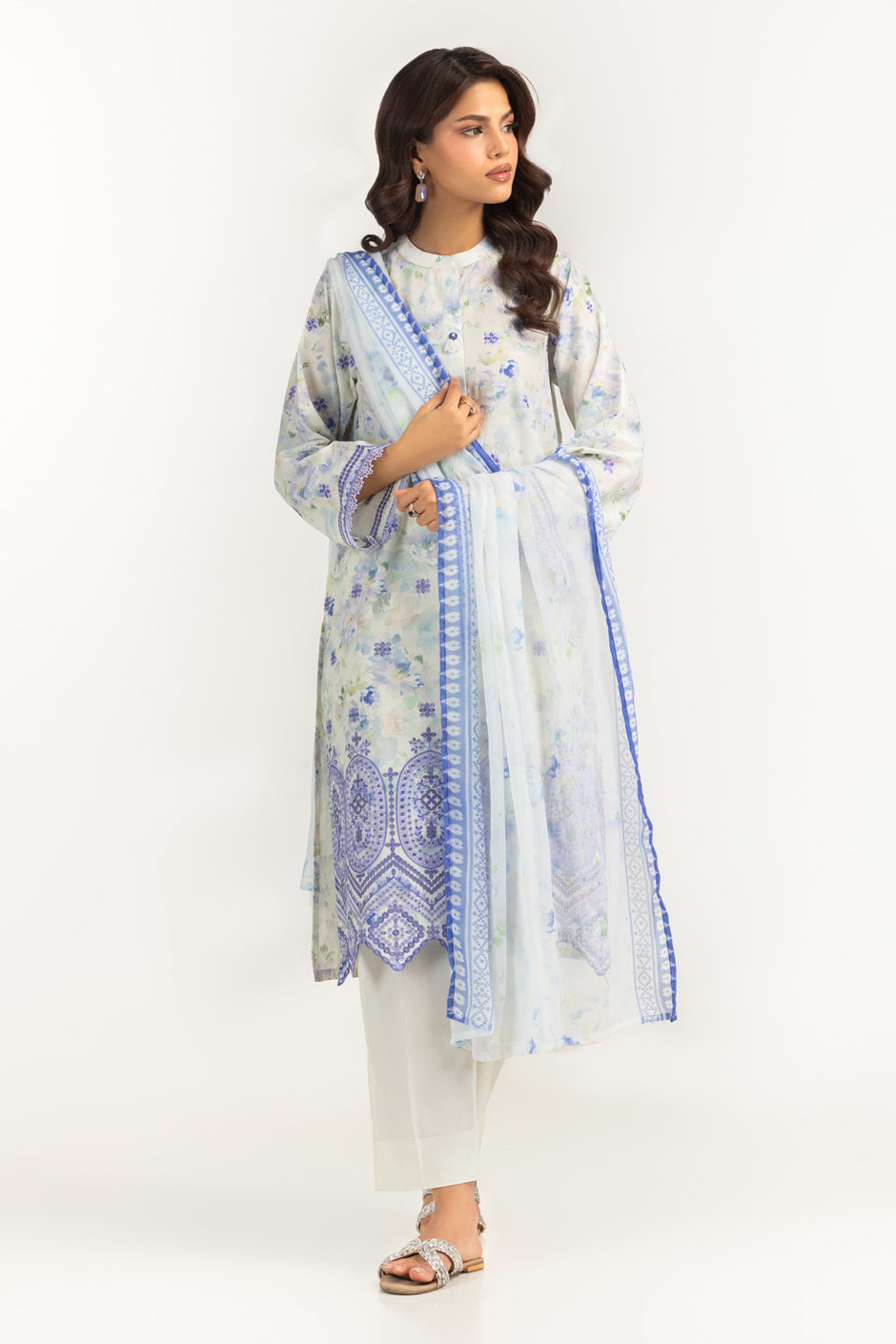 3PC Lawn Embroidered Suit