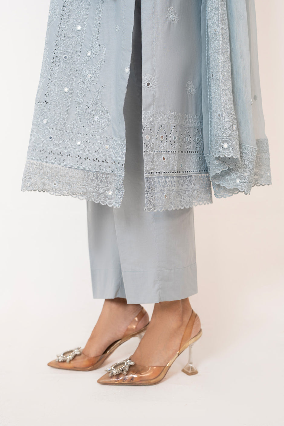 3PC Lawn Embroidered Suit