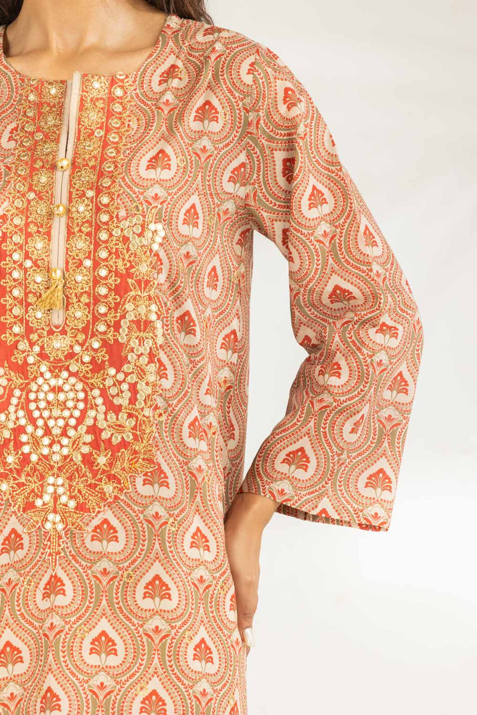3PC Lawn Printed Suit With Embroidered