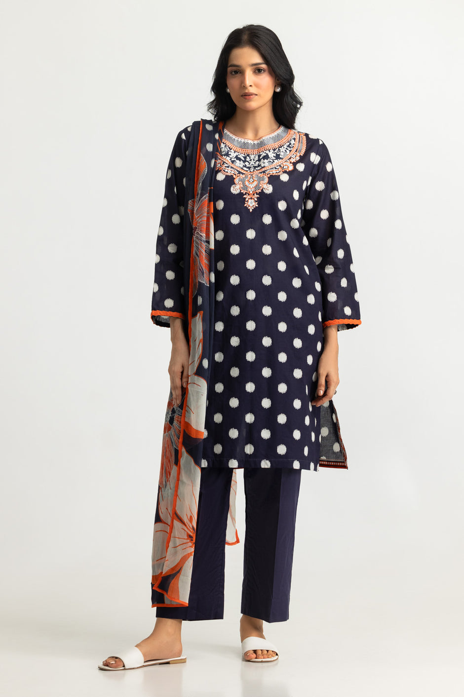 3PC Lawn Printed Suit With Embroidered