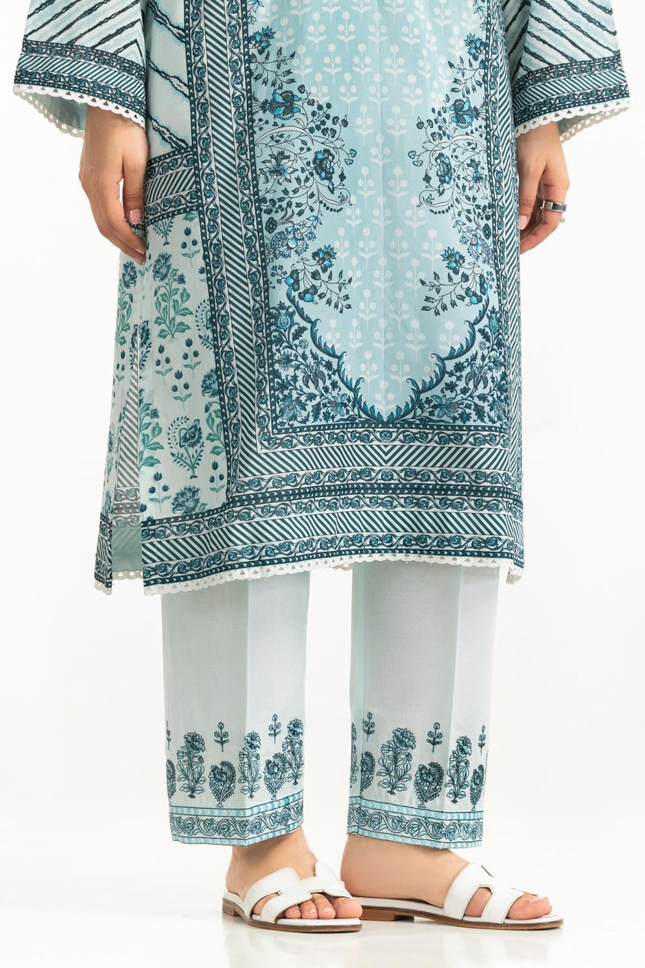 3PC Lawn Printed Suit With Embroidered Trouser