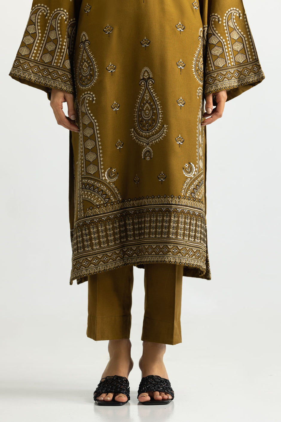 3PC Pashmina Embroidered Suit