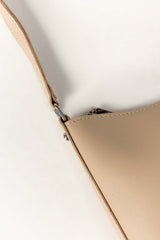Off White Shoulder Bag IWB-SHB24-37 Off White Shoulder Bag IWB-SHB24-37