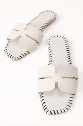 White Slipper IWE-SLP24-009