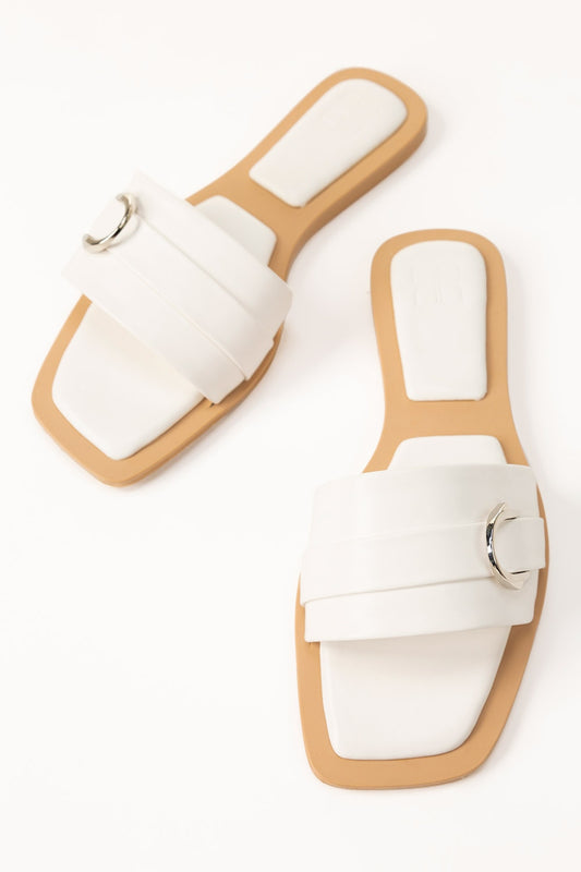 White Comfy Slipper IWW-CFS24-001
