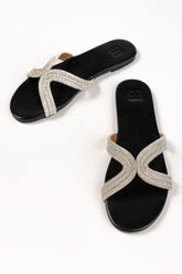 Women Black Slipper IFS-SLP25-011