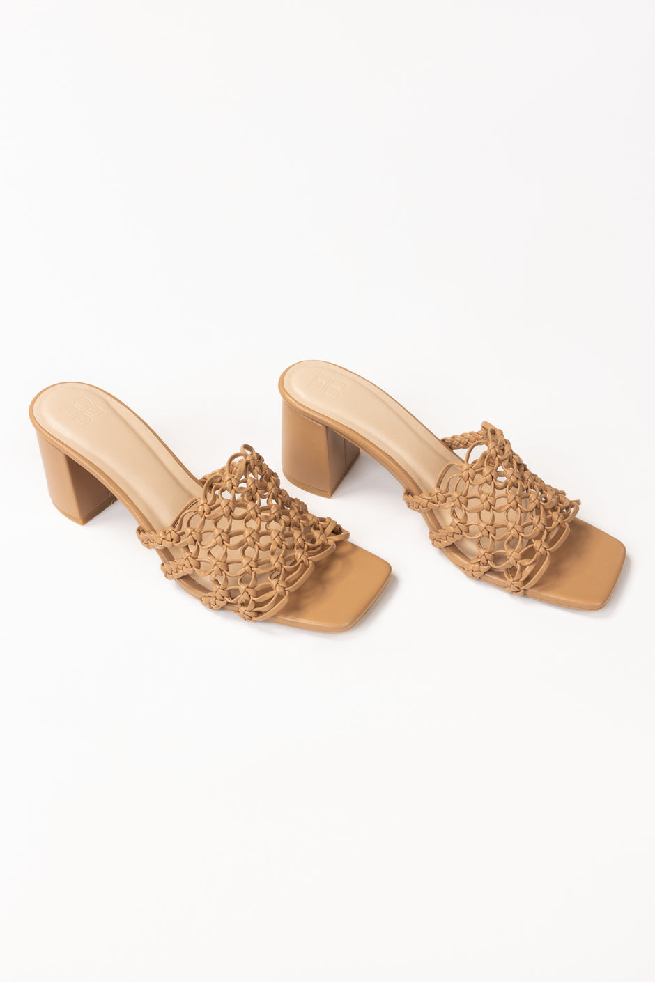 Dark Beige Heels IFS-HLS26-008