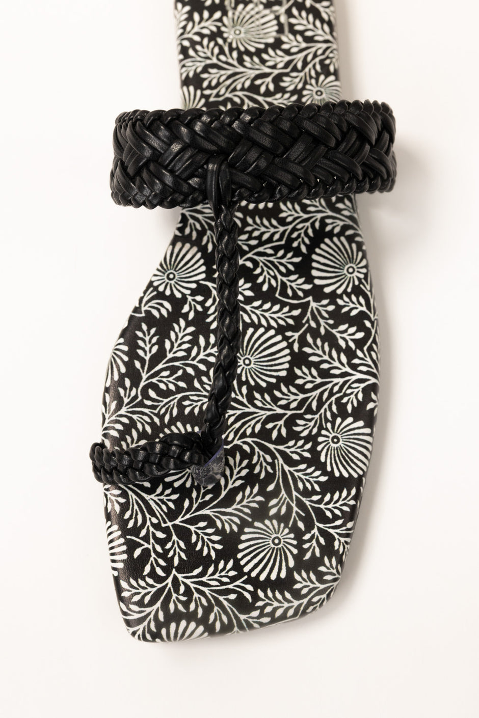 Black Kolhapuri