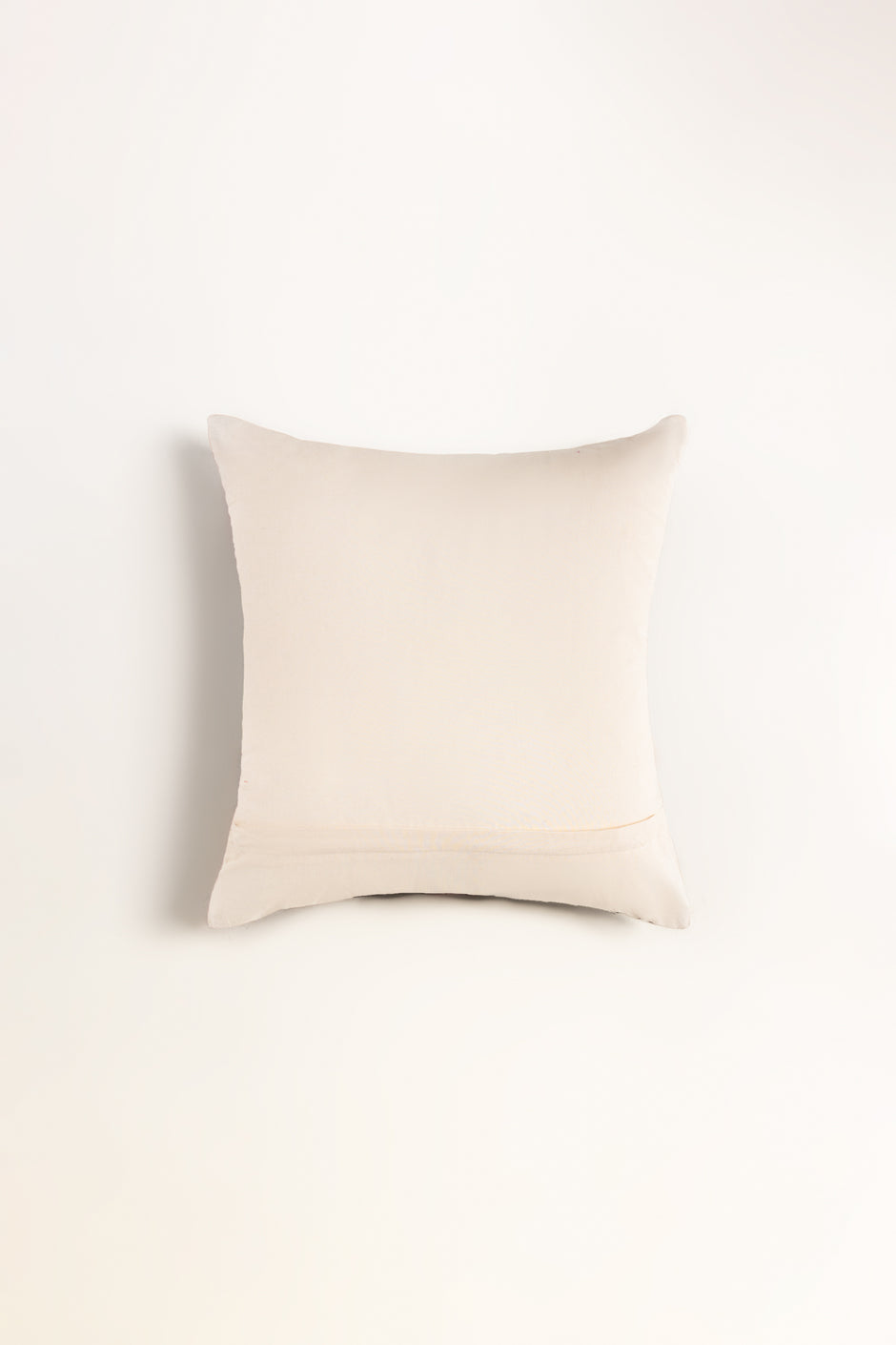 AW25-Woven Cushion Cover 028