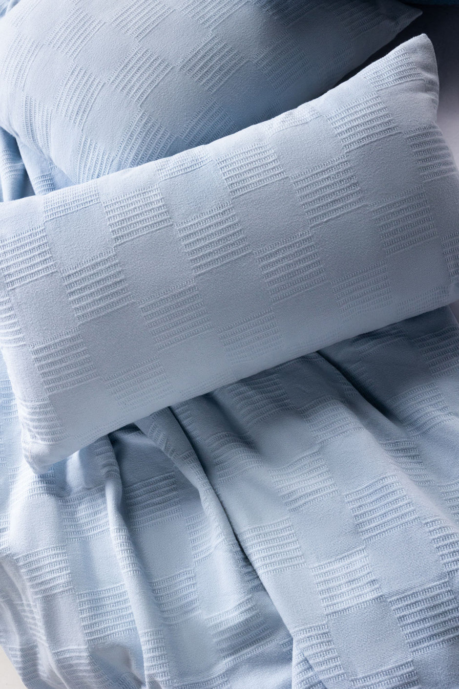 Aqua Glow Thermal Deck Cushion
