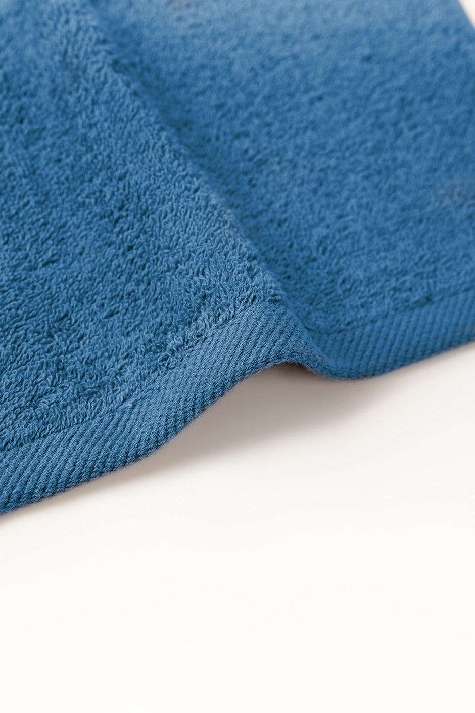 Blue Steel 4 Pcs Combed Face Towel Set