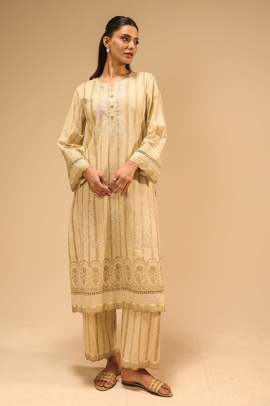 Cambric Block Printed Co-Ord Set With Embroidered