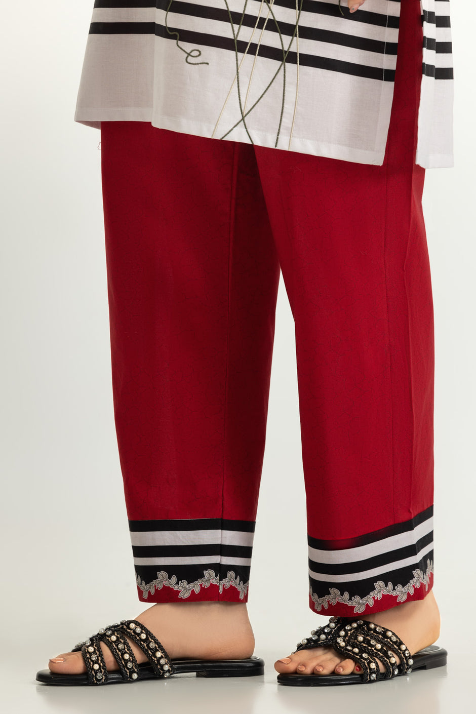 Cambric Printed Co-Ord Set With Embroidered