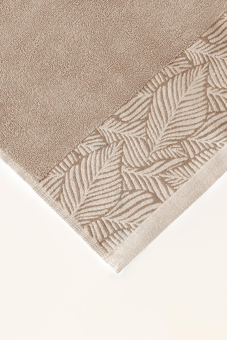 Castor Jacquard Dyed Towel