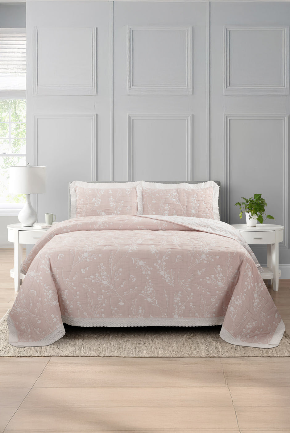 Chint Rose Multi Layer Jacquard Bed Spread Set