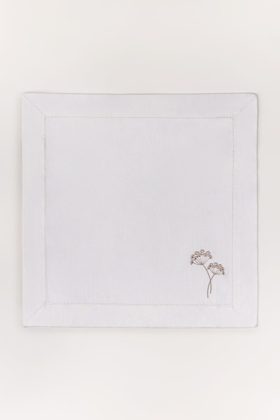 Cloud 2 Pcs Embroidered Napkin Set
