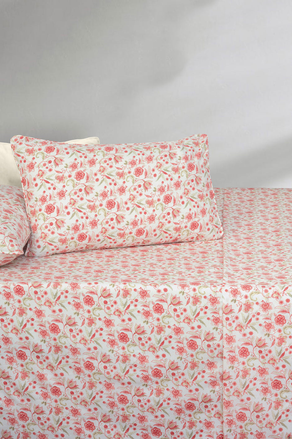 Coral Pink Bed Sheet Set