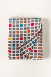 AW25-Cube Single Ply Fleece Throw