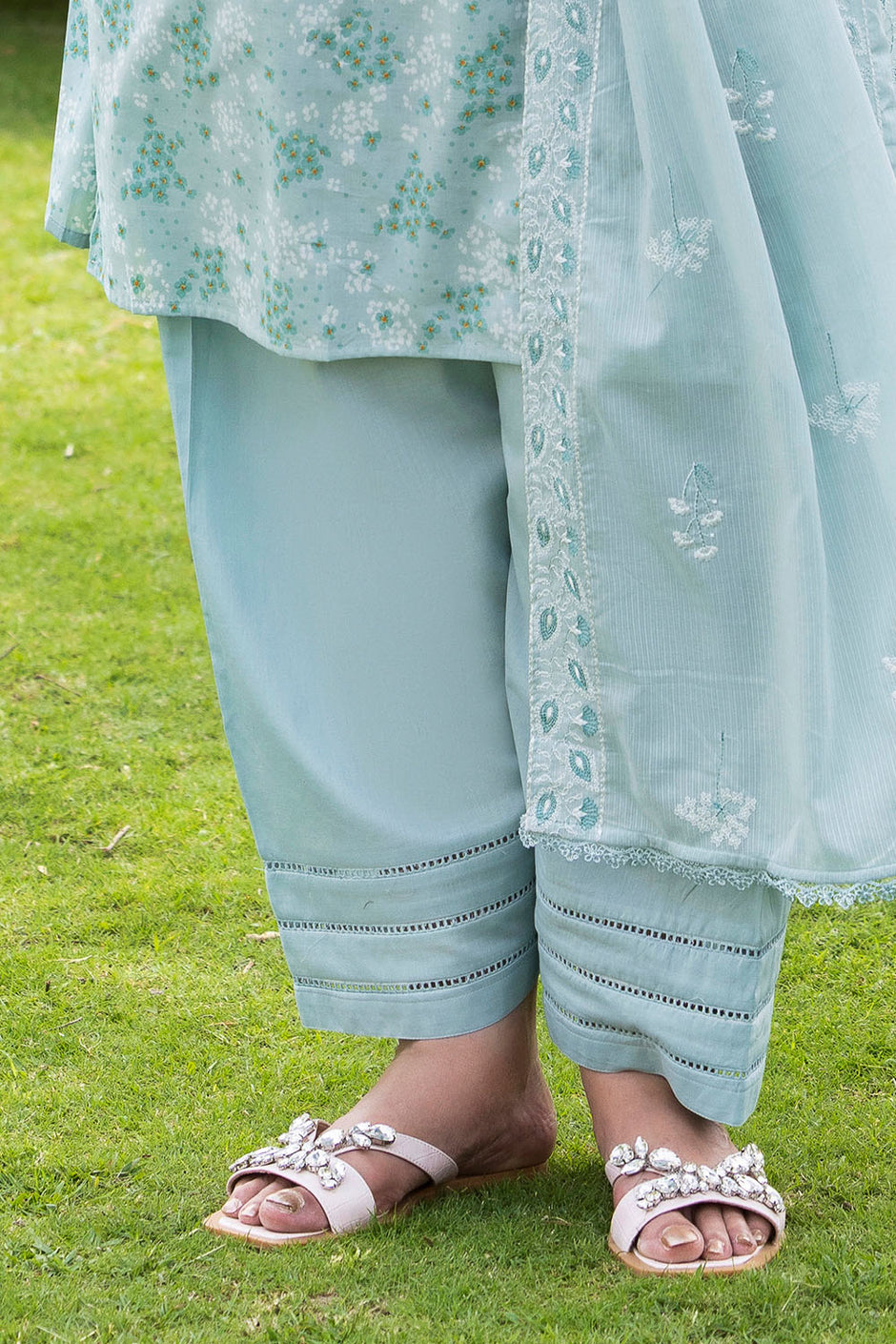 3 Piece Printed Lawn suit with Embroidered Denting Lawn Dupatta