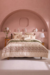 Daisy Rose 2 T-200 Quilt Cover Set