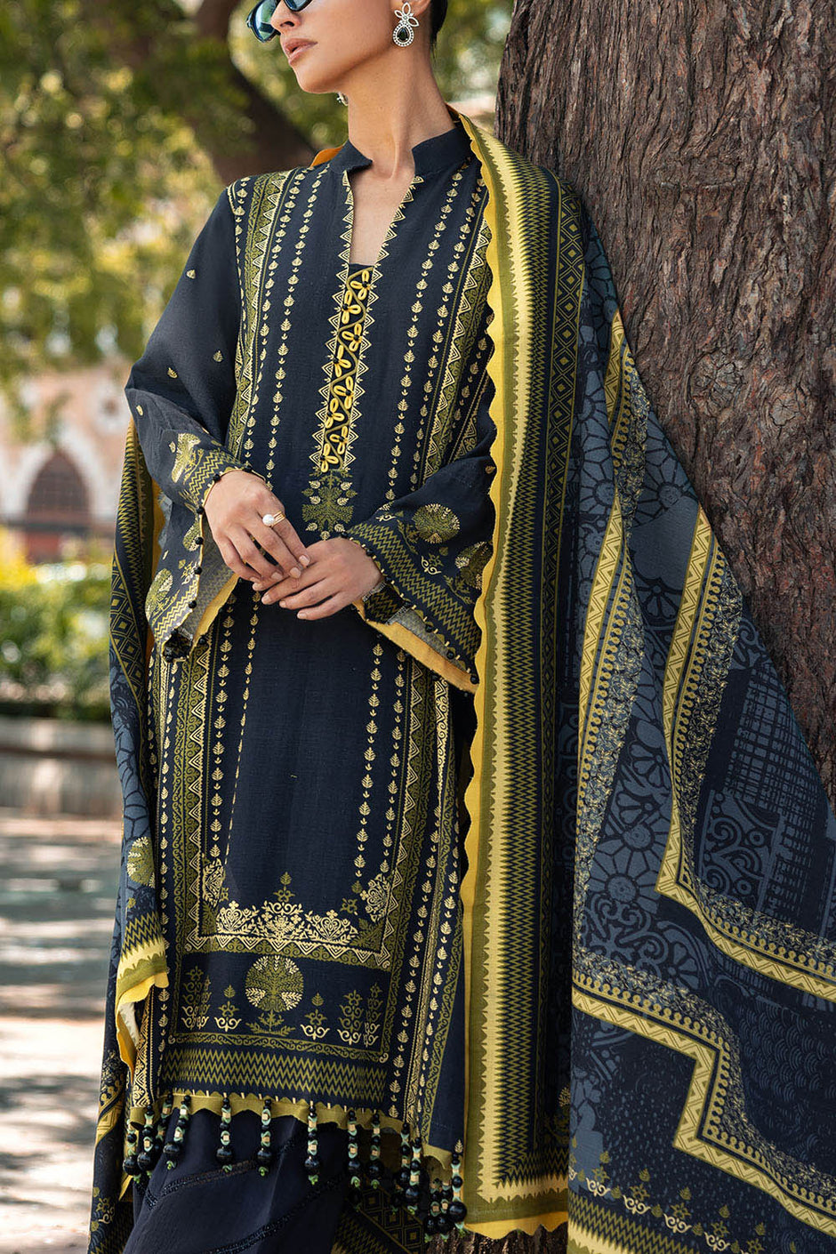 3 Piece Digital Printed Linen Khaddar Suit with Dupatta