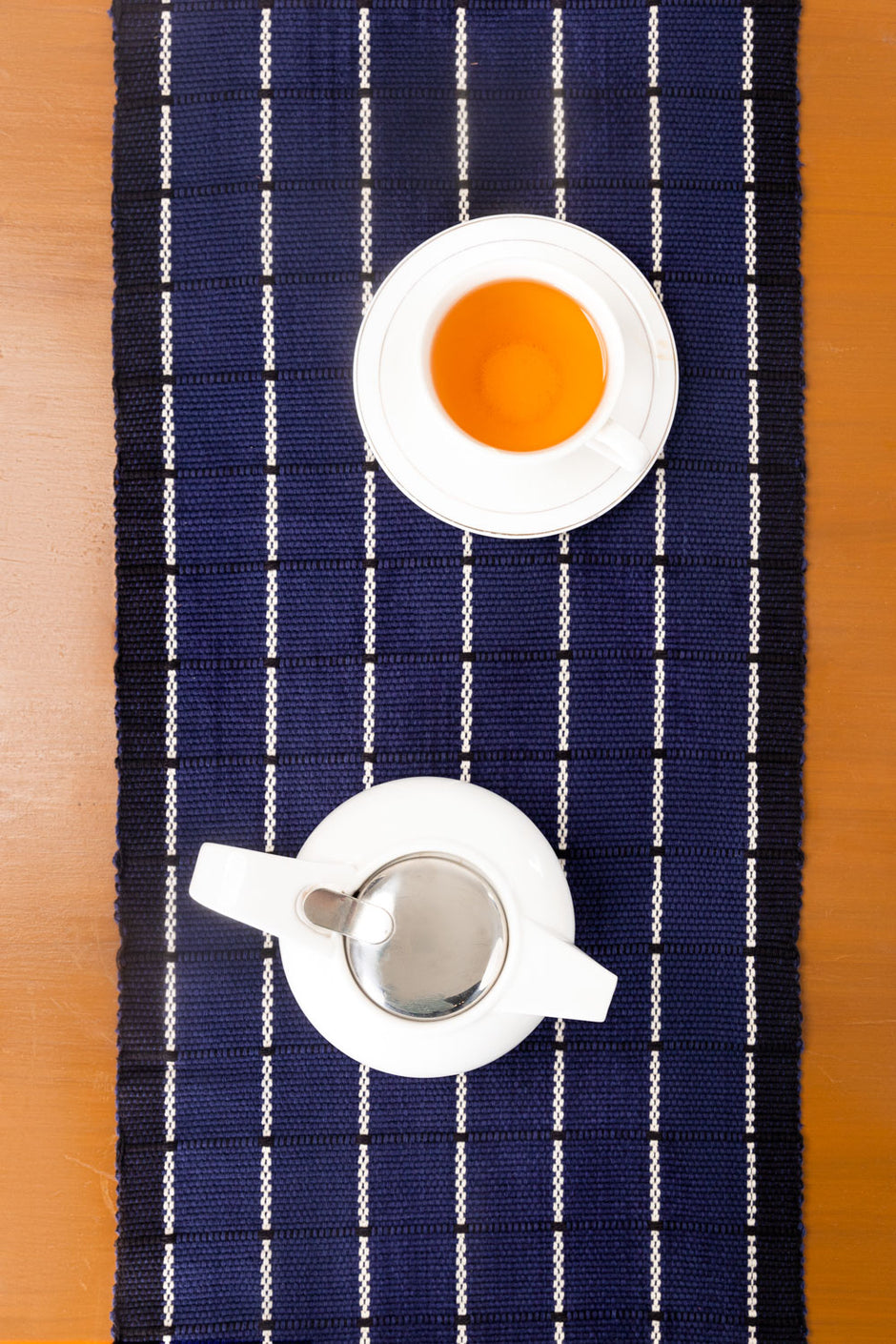 Dobby Fabric Runner