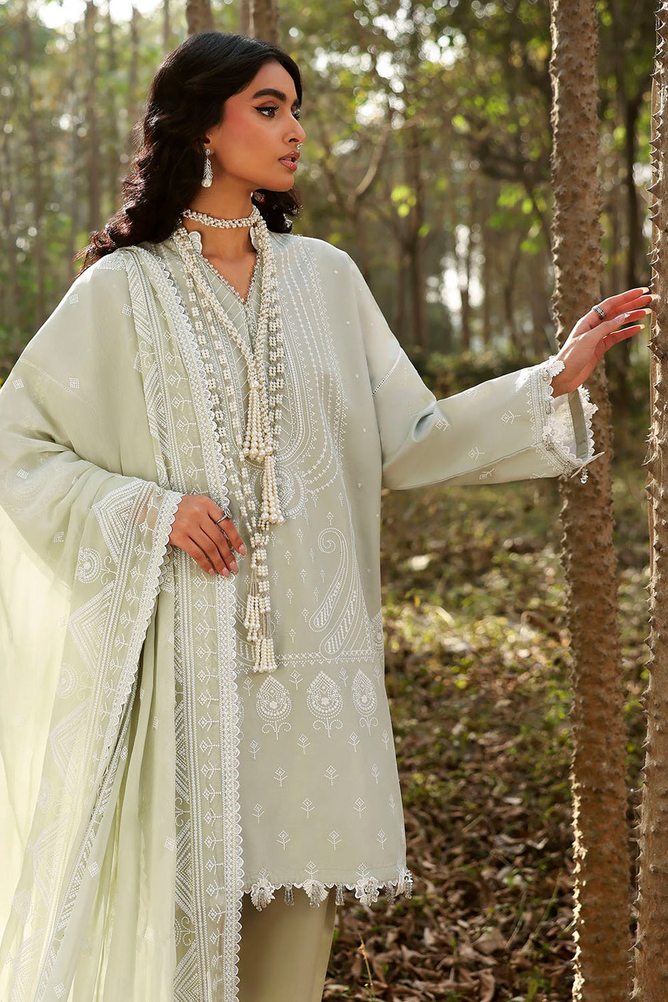 3 Piece Embroidered Lawn Suit with Embroidered Chiffon Dupatta