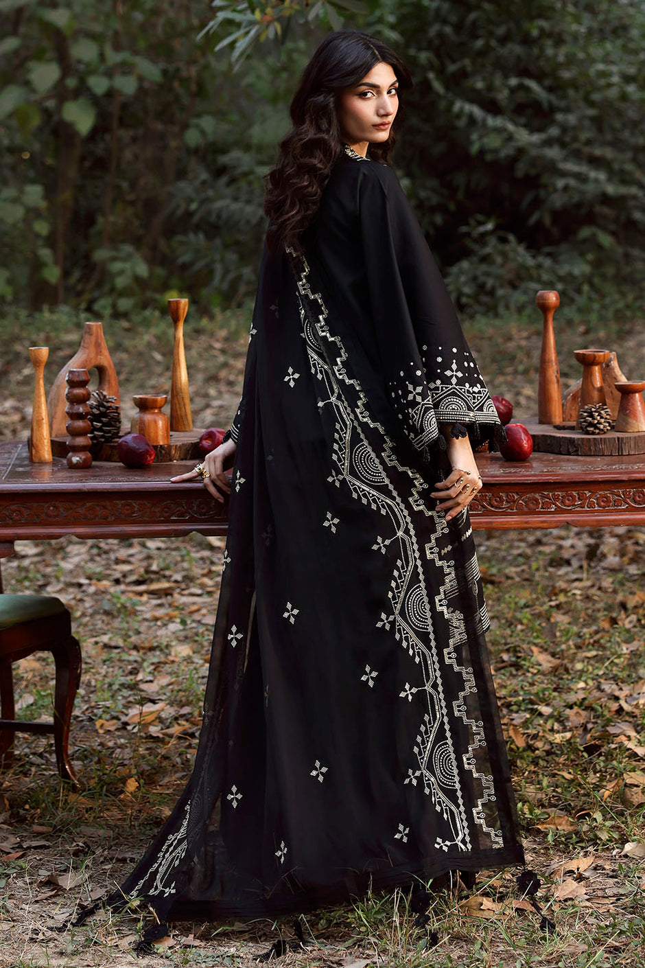 3 Piece Embroidered Lawn Suit with Embroidered Chiffon Dupatta