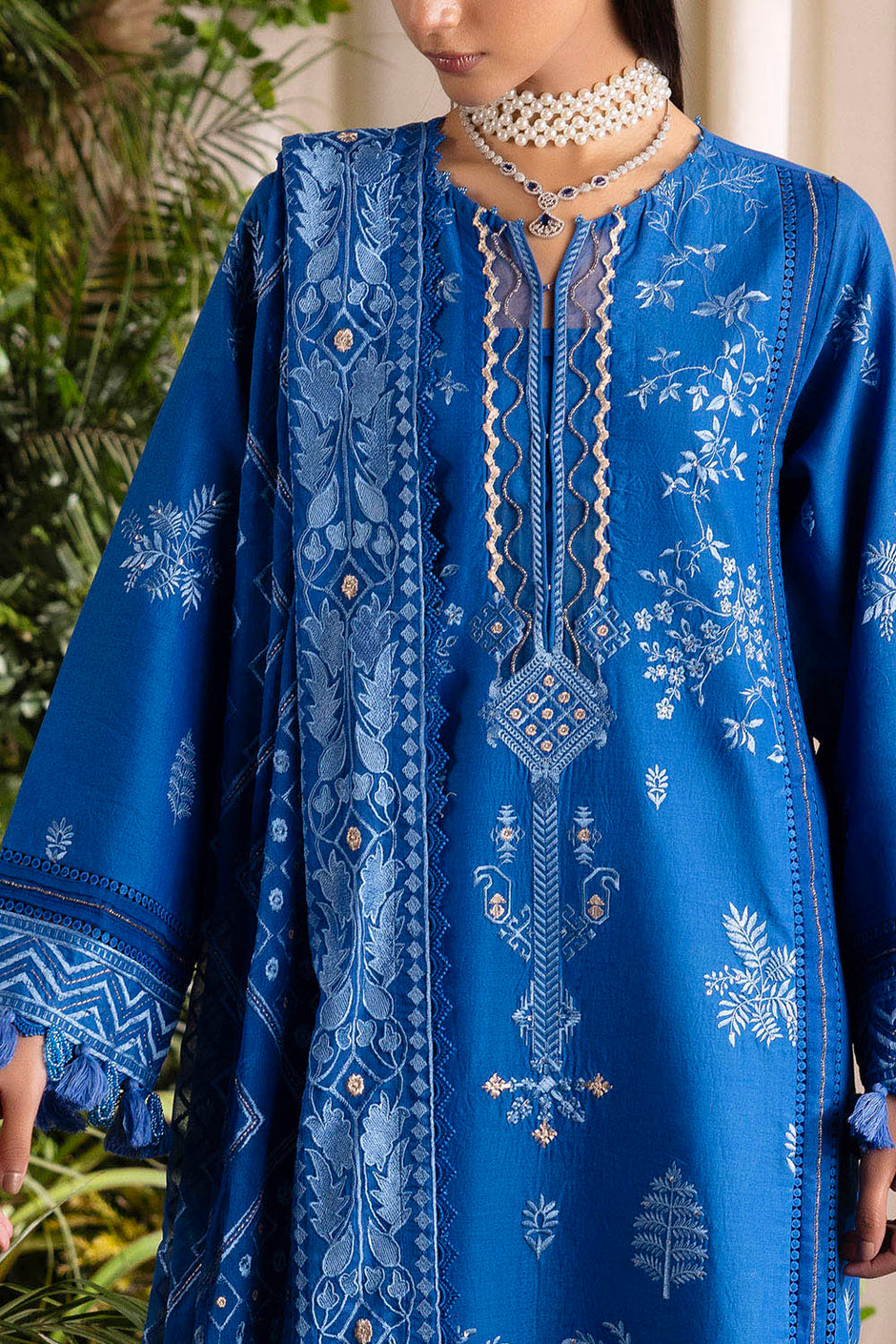 3 Piece Embroidered Lawn Suit with Embroidered Chiffon Dupatta