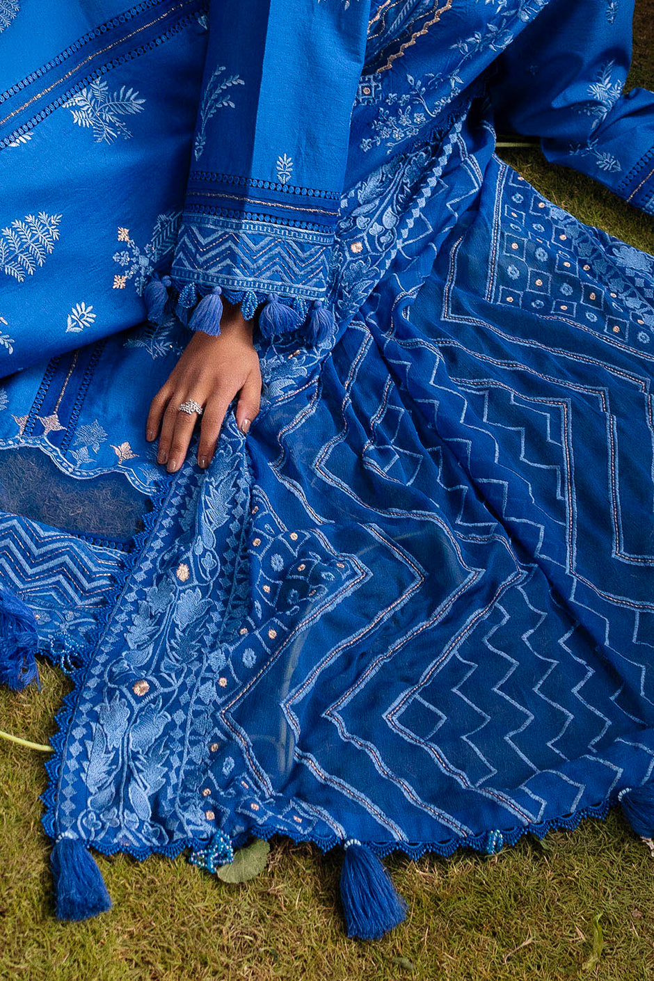 3 Piece Embroidered Lawn Suit with Embroidered Chiffon Dupatta