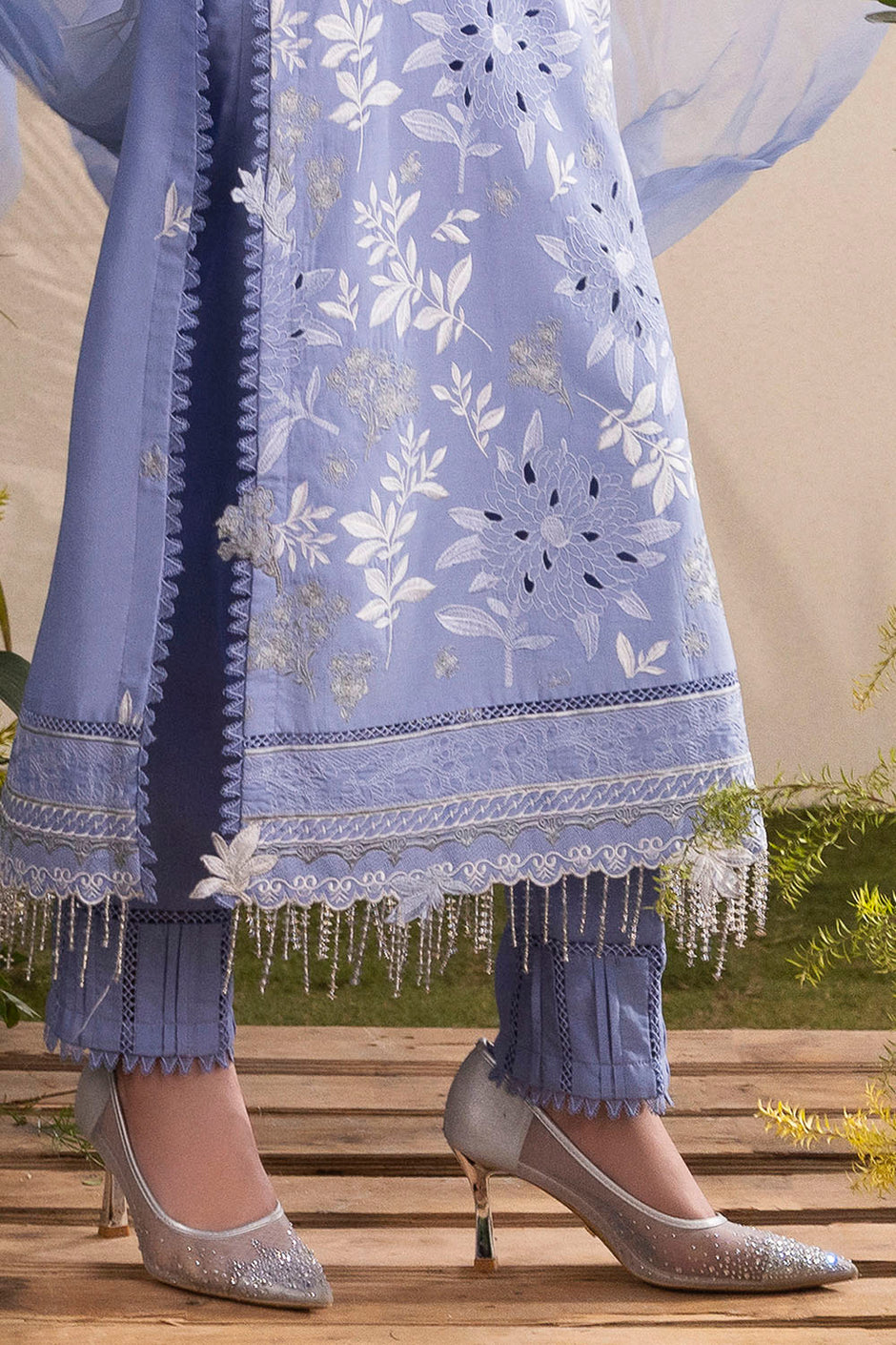 3 Piece Embroidered Lawn Suit with Embroidered Chiffon Dupatta