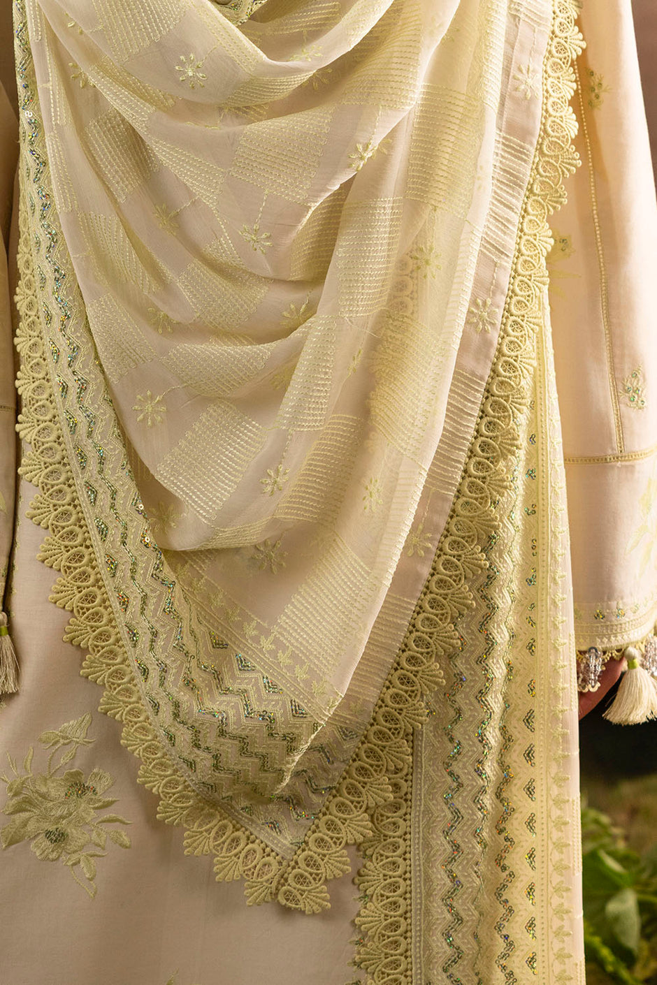 3 Piece Embroidered Lawn Suit with Embroidered Chiffon Dupatta