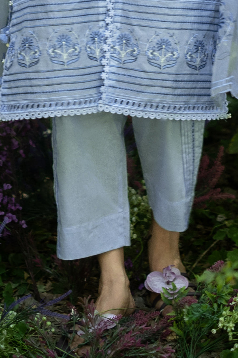 3 Piece Embroidered Paper Cotton Suit with Inner and Embroidered Borders and Embroidered Organza Dupatta
