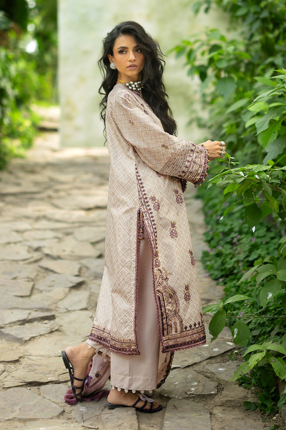 3 Piece Embroidered Glitter Printed Lawn Suit with Embroidered Organza Borders and Embroidered Printed Chiffon Dupatta