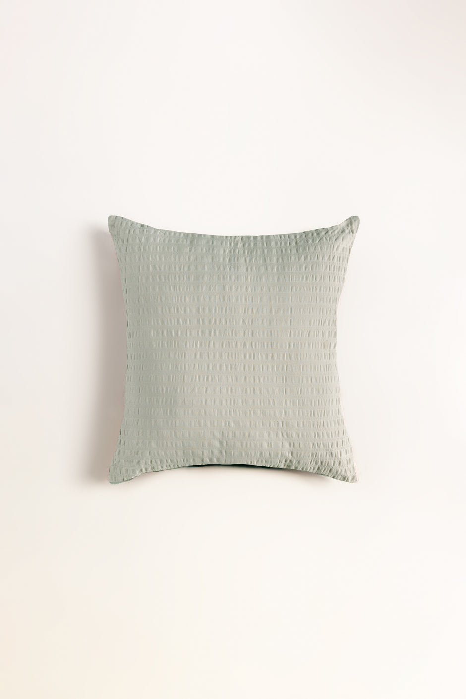 French Oak T-150 Seersucker Square Cushion Cover