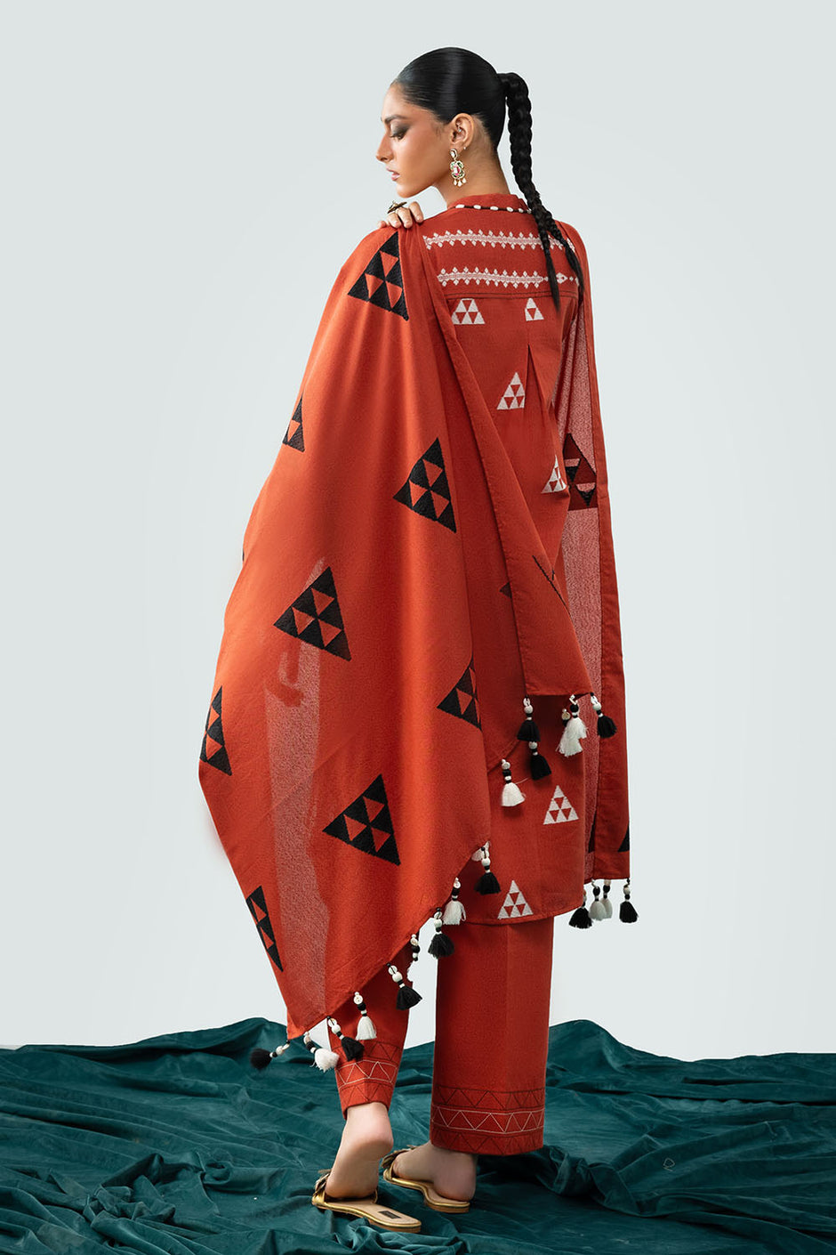 3 Piece Jacquard Suit with Dupatta