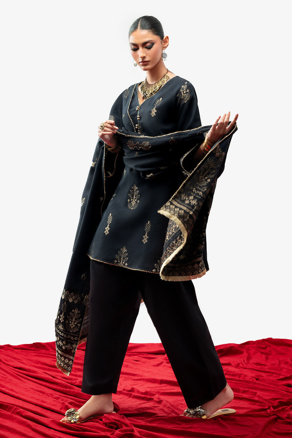 3 Piece Jacquard Suit with Dupatta