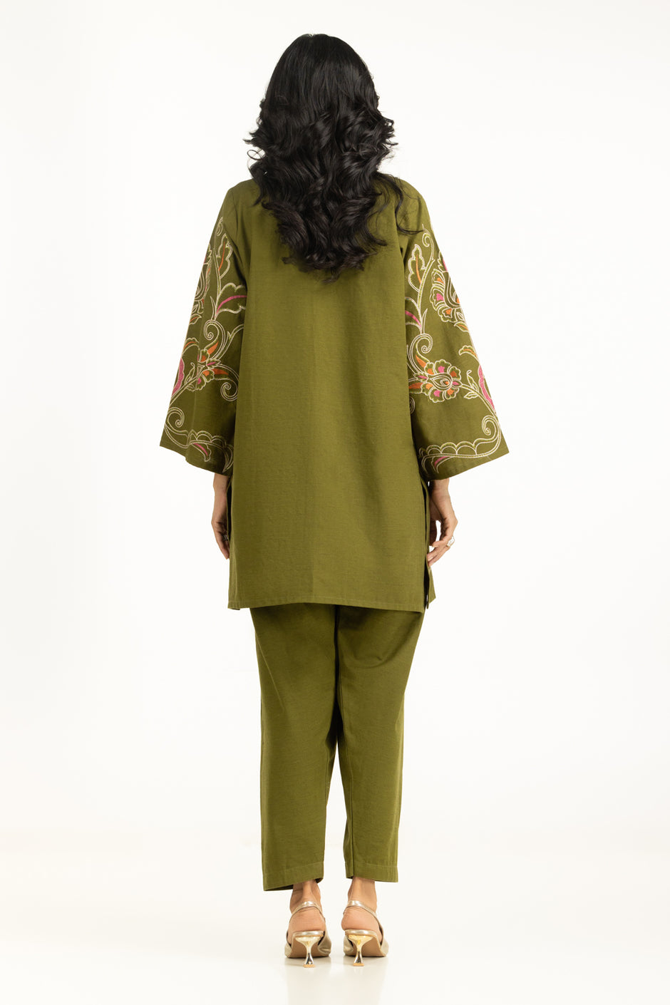 Karandi Embroidered Co-Ord Set