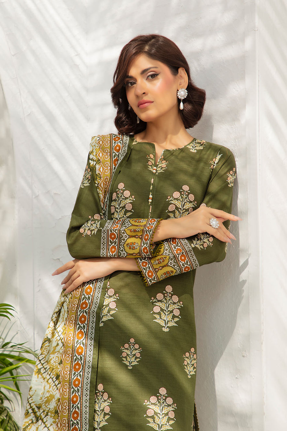 3 Piece Printed Khaddar Suit with Dupatta