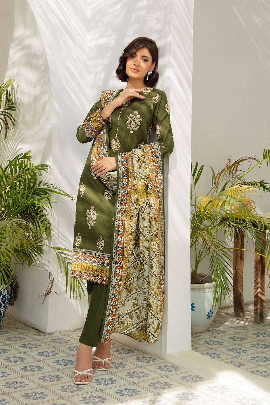 3 Piece Printed Khaddar Suit with Dupatta