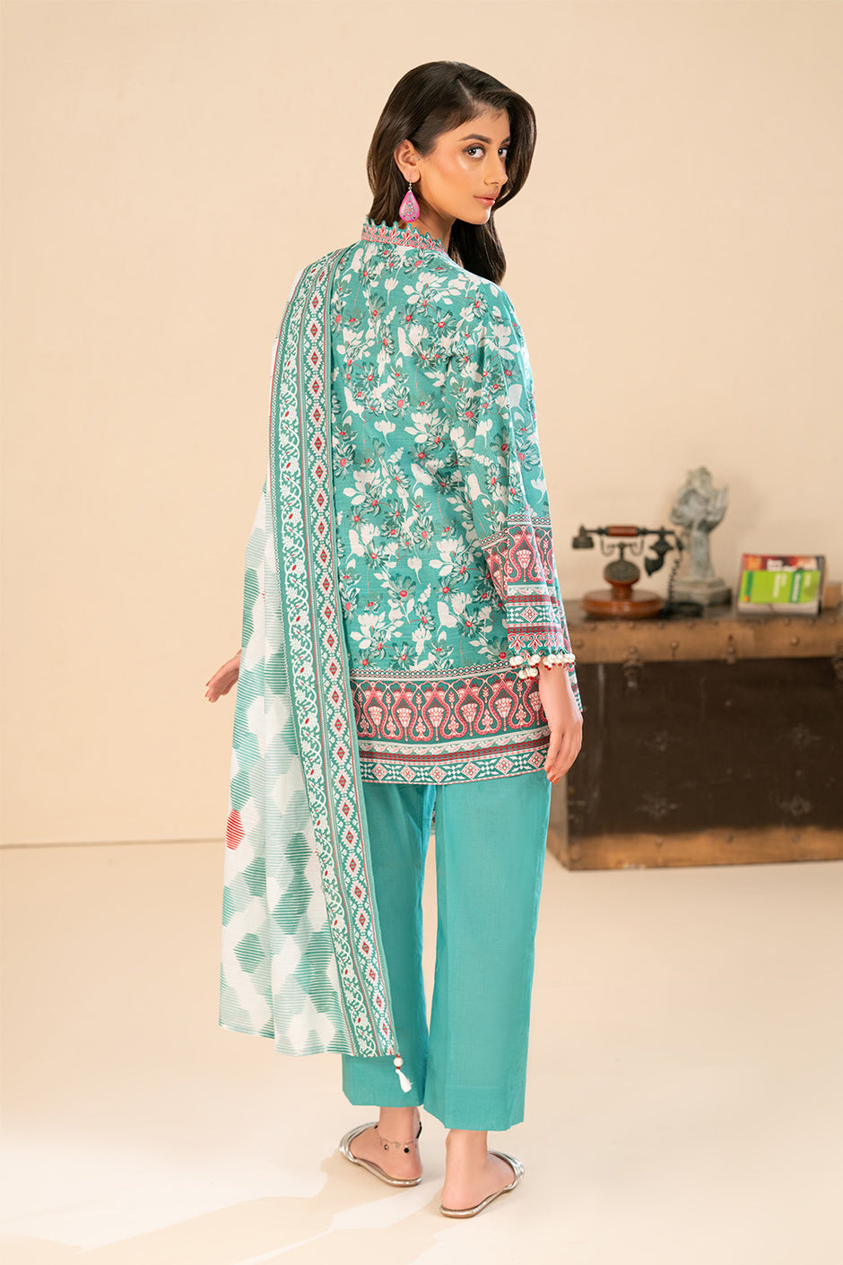 3 Piece Printed Khaddar Suit with Dupatta