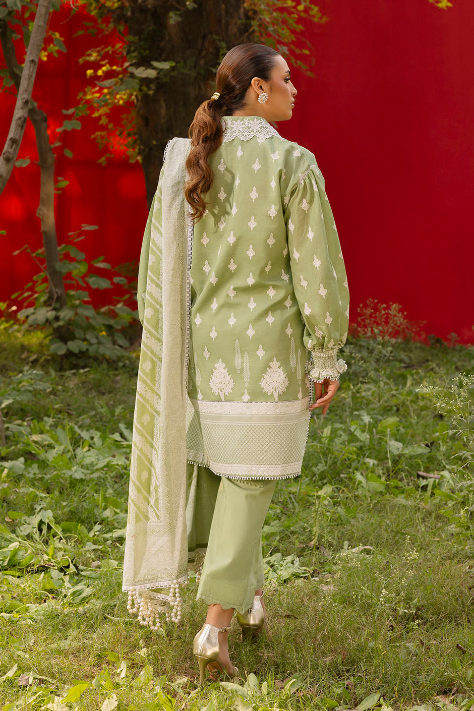 3 Piece Lacquer Printed Lawn Suit with Lace and Dupatta