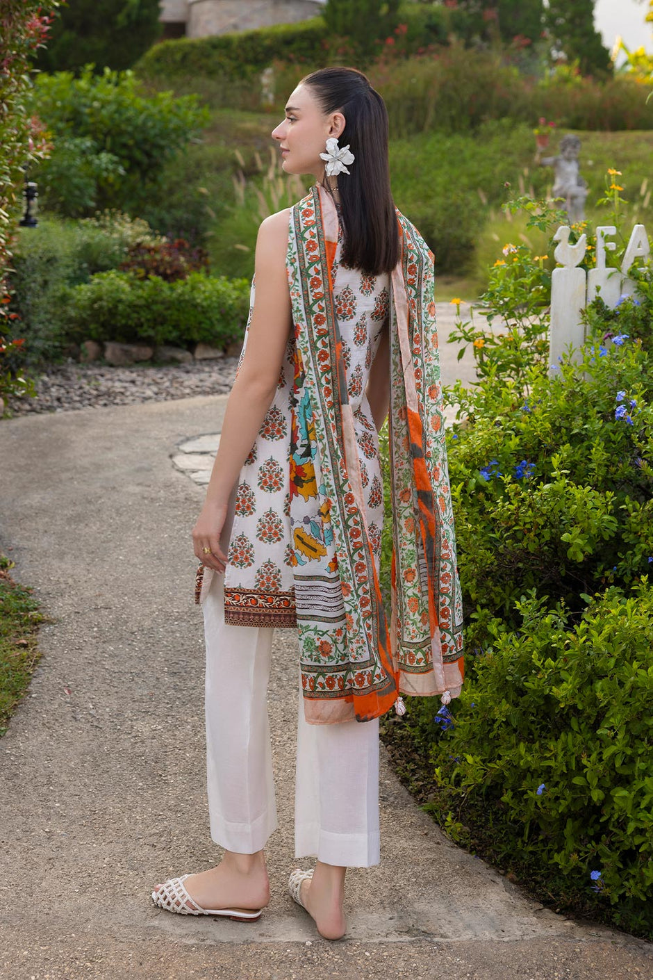 3 PIece Printed Lawn Suit